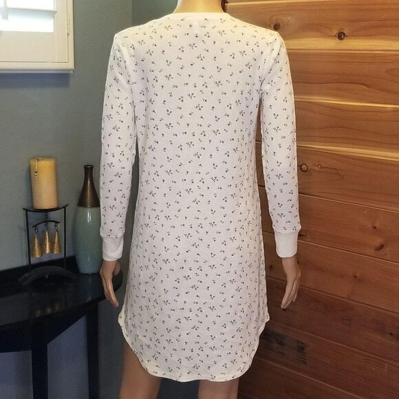 Chaps Floral Pajamas (size S) - Picture 4 of 7